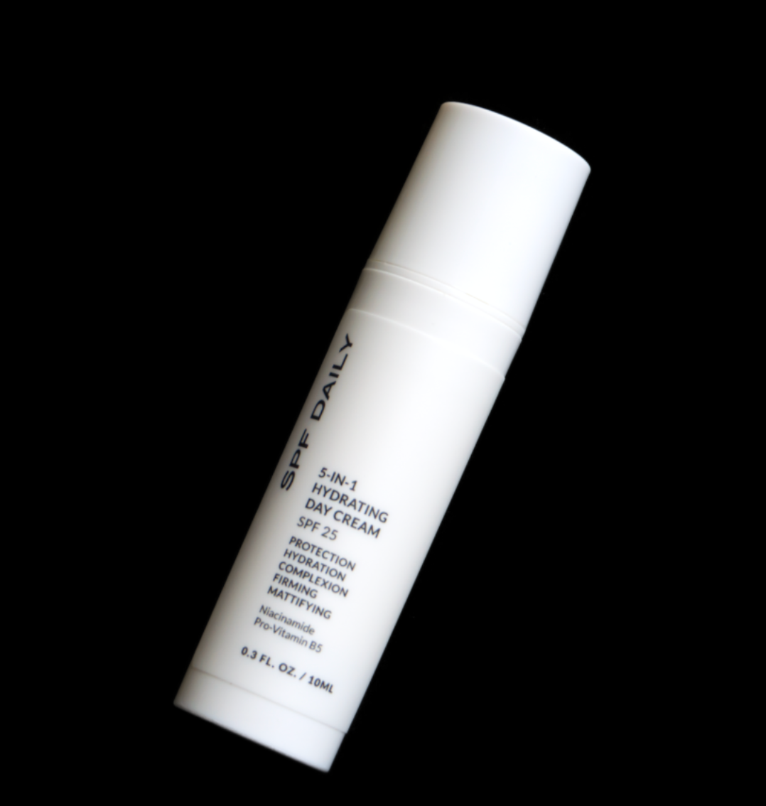 1 fles met pomp (10ml) - 5-in-1 + SPF 25